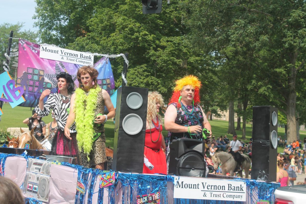 Mount Vernon Bank and Trust rock to Madonna for the Rockin 1980s theme this year. 