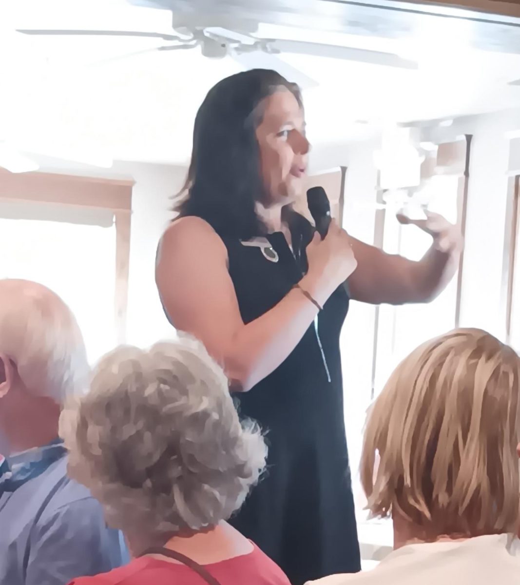 Aime Wichtendahl speaks at Voices United of Rural Linn County’s meeting on LGBQTIA+ issues and serving in the legislature.