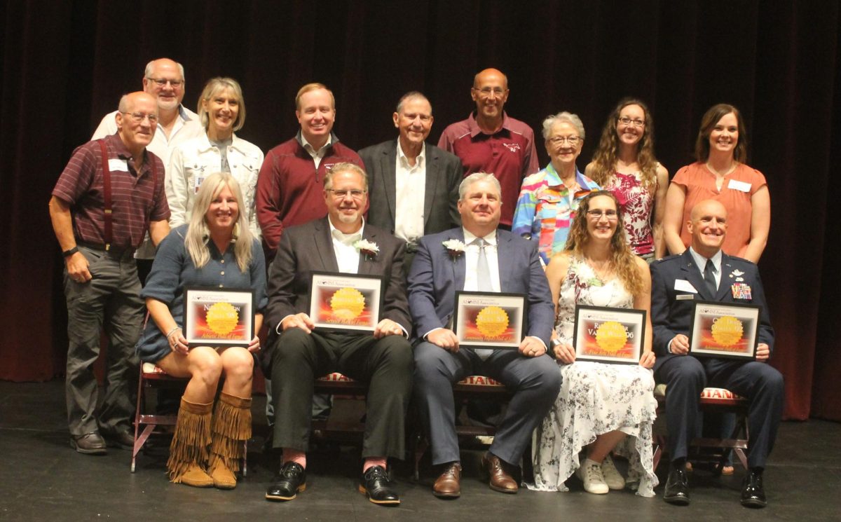 This year’s Mount Vernon Hall of Fame inductees include (front, from left) Athletic hall of fame Nikki Nelson Pauli (class of 1998), Service hall of fame Dennis Jordan (class of 1987), Community Impact hall of fame David Ryan (class of 1985), Fine Arts hall of fame Renee Meyer Vande Wege (class of 1996) and Derek “Shades” Oakley (class of 1992), along with those who nominated them for the awards (back, from left) Bill Thomsen, Bob Penn, Stephanie Timm, Andrew Morf (class of 1994), John Rife (class of 1960), former superintendent Dr. Greg Batenhorst, Barbara “Babs” Beckhelm Moore (class of 1952), LaVonne Meyer (class of 1994) Teresa Britt Patterson (class of 2002).
