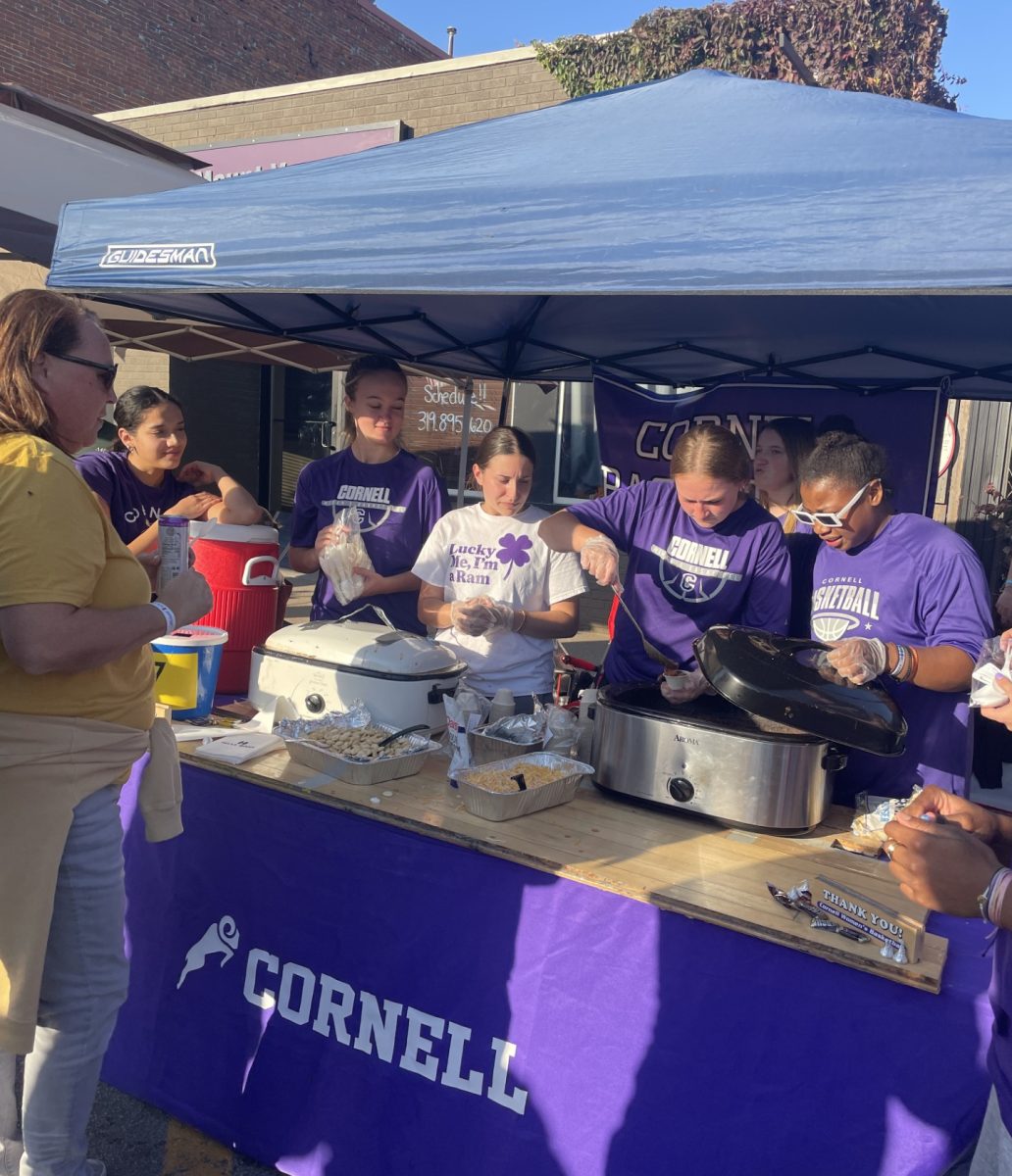 Cornell’s women’s basketball team serves chili at the Mount Vernon Chili Cookoff.