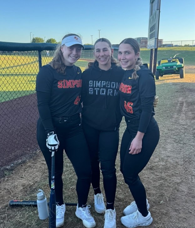 MV alum help Simpson softball to magical season